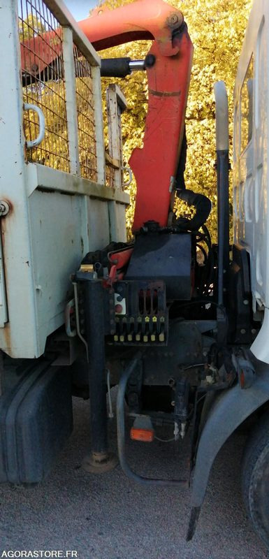 Camion benne avec grue - Camión: foto 3 Camion benne avec grue - Camión: foto 3