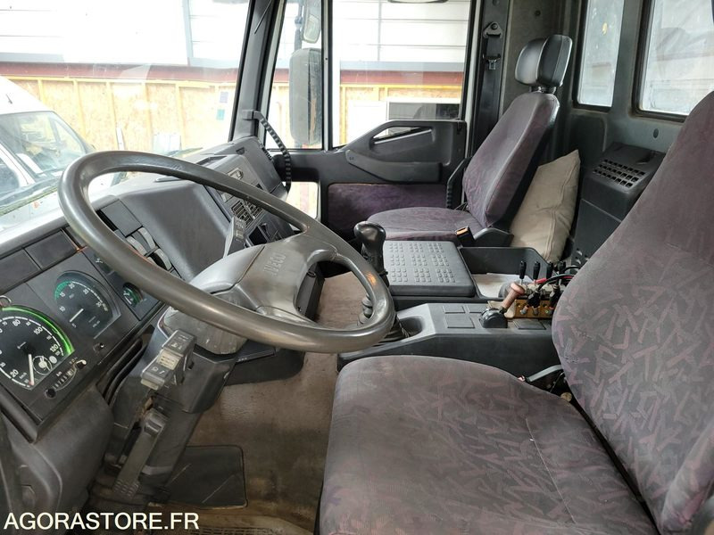 Iveco 190E24 245 polybenne - 2001 - 270000KM - Camión: foto 3 Iveco 190E24 245 polybenne - 2001 - 270000KM - Camión: foto 3
