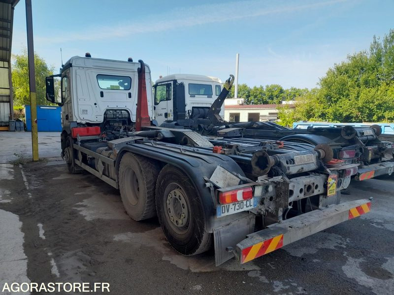 MERCEDES 26T/BRAS - DV730CL - 2015 / 382 086 KM - Camión: foto 3 MERCEDES 26T/BRAS - DV730CL - 2015 / 382 086 KM - Camión: foto 3