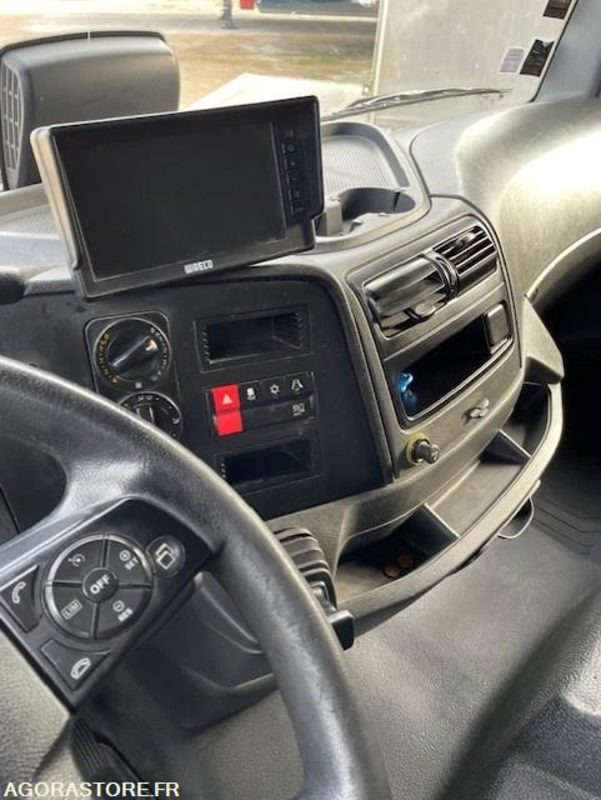 Mercedes Atego 2017 Boite automatique - Camión: foto 5 Mercedes Atego 2017 Boite automatique - Camión: foto 5