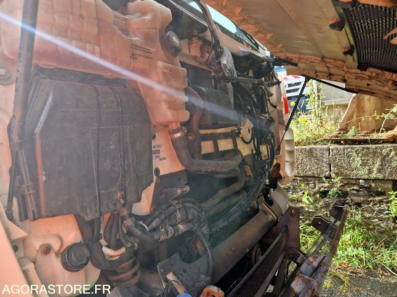 Camión Porteur tribenne grue Daf LF55 220 -227727-2006 - BQ086KY: foto 11 Camión Porteur tribenne grue Daf LF55 220 -227727-2006 - BQ086KY: foto 11