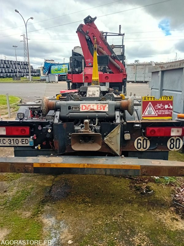 RENAULT 26T/BRAS/GRUE - EC310ED - 2016 / 534 362 KM - Camión: foto 3 RENAULT 26T/BRAS/GRUE - EC310ED - 2016 / 534 362 KM - Camión: foto 3