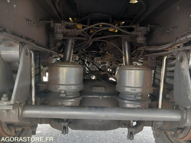 RENAULT KERAX 370 DCI AVEC BI-BENNE (KR0108) - Camión: foto 5 RENAULT KERAX 370 DCI AVEC BI-BENNE (KR0108) - Camión: foto 5