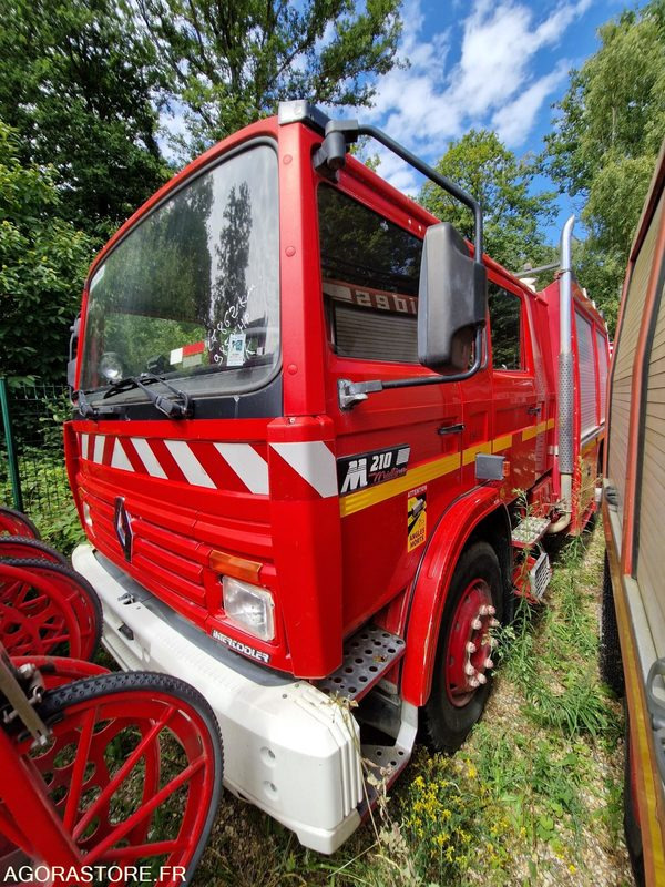 Renault Midliner M210 -1994 - 27862 - 286VM27 - Camión: foto 1 Renault Midliner M210 -1994 - 27862 - 286VM27 - Camión: foto 1