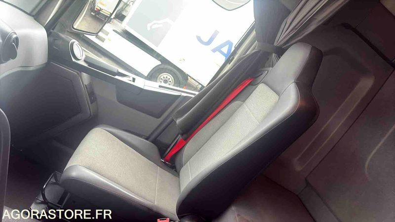 Renault T460 Porte-caisses mobiles- 2019 - 828471kms - FJ-415-JZ - Camión: foto 4 Renault T460 Porte-caisses mobiles- 2019 - 828471kms - FJ-415-JZ - Camión: foto 4