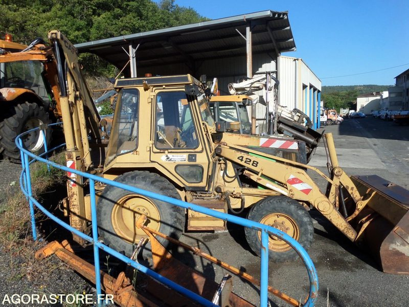 Chargeuse pelleteuse caterpillar 428 -1992- 13000h (N2TRPL) - Retroexcavadora: foto 2 Chargeuse pelleteuse caterpillar 428 -1992- 13000h (N2TRPL) - Retroexcavadora: foto 2