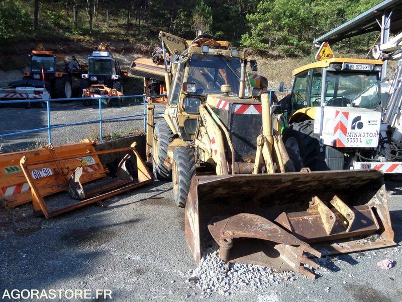 Chargeuse pelleteuse caterpillar 428 -1992- 13000h (N2TRPL) - Retroexcavadora: foto 1 Chargeuse pelleteuse caterpillar 428 -1992- 13000h (N2TRPL) - Retroexcavadora: foto 1