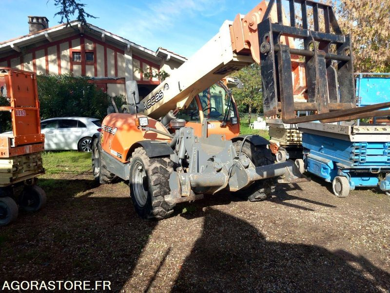Chariot télescopique JLG 4013 - Manipulador telescópico: foto 1 Chariot télescopique JLG 4013 - Manipulador telescópico: foto 1