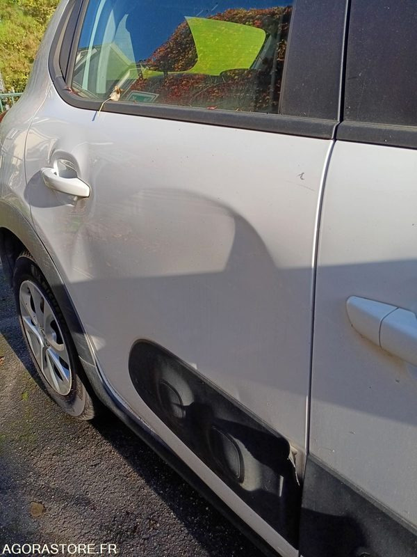 Citroën C3 - 82ch - 49238 kms - 2018 - Coche: foto 5 Citroën C3 - 82ch - 49238 kms - 2018 - Coche: foto 5