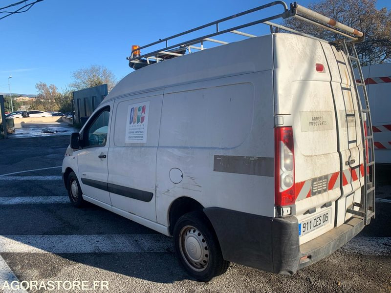 Citroën Jumpy - 2009 - 75 979 kms - 911 CES 06 - Furgón: foto 4 Citroën Jumpy - 2009 - 75 979 kms - 911 CES 06 - Furgón: foto 4