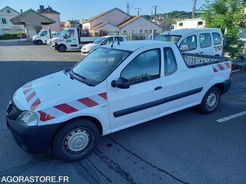 DACIA LOGAN PICK UP 2 PLACES - Coche: foto 1 DACIA LOGAN PICK UP 2 PLACES - Coche: foto 1