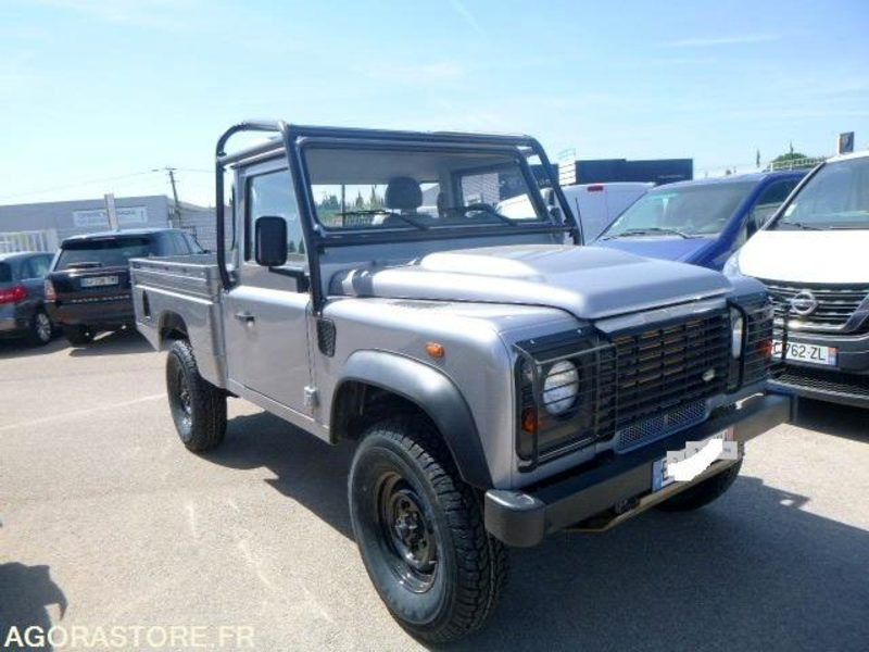 DEFENDER -Land Rover - 2011 - 131930km - 122ch - BON ETAT - SUV/ Todoterreno: foto 1 DEFENDER -Land Rover - 2011 - 131930km - 122ch - BON ETAT - SUV/ Todoterreno: foto 1