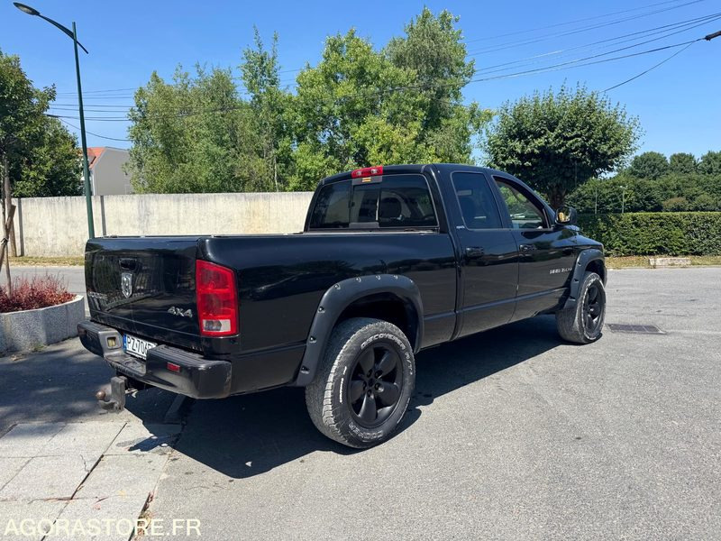 DODGE RAM 1500 - 2002 - 204 000 KM - Coche: foto 5 DODGE RAM 1500 - 2002 - 204 000 KM - Coche: foto 5