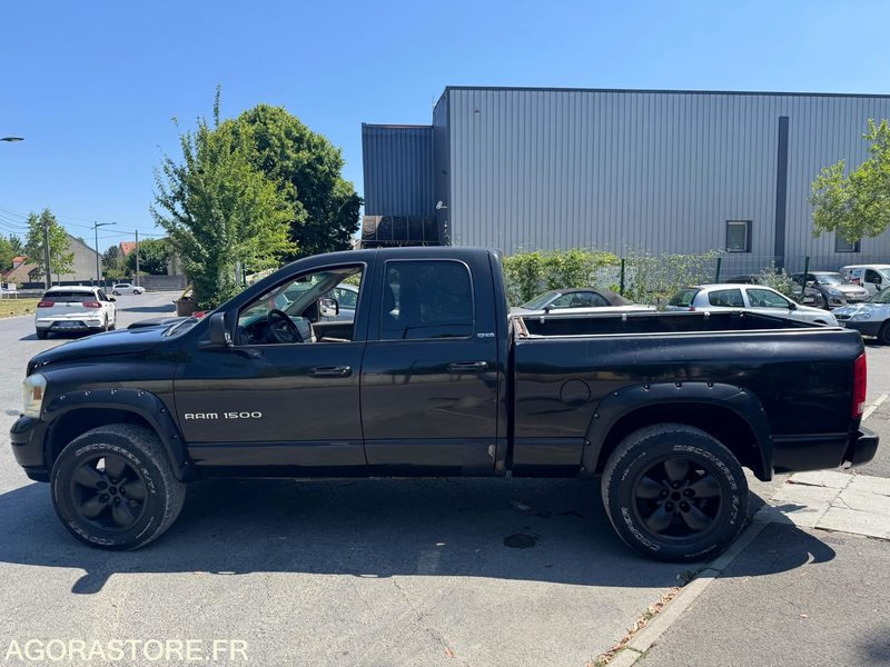 DODGE RAM 1500 - 2002 - 204 000 KM - Coche: foto 4 DODGE RAM 1500 - 2002 - 204 000 KM - Coche: foto 4