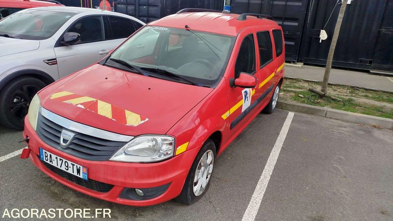 Dacia Logan - 2010 - BA179TW - Coche familiar: foto 1 Dacia Logan - 2010 - BA179TW - Coche familiar: foto 1