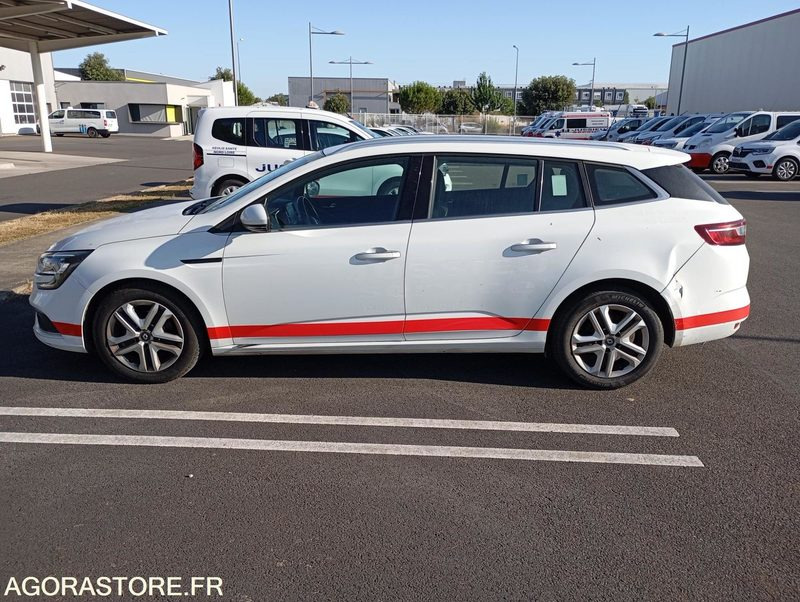 EP-826-HR - Roulant - Renault Megane - VP - 337 771 Kms - Coche: foto 1 EP-826-HR - Roulant - Renault Megane - VP - 337 771 Kms - Coche: foto 1
