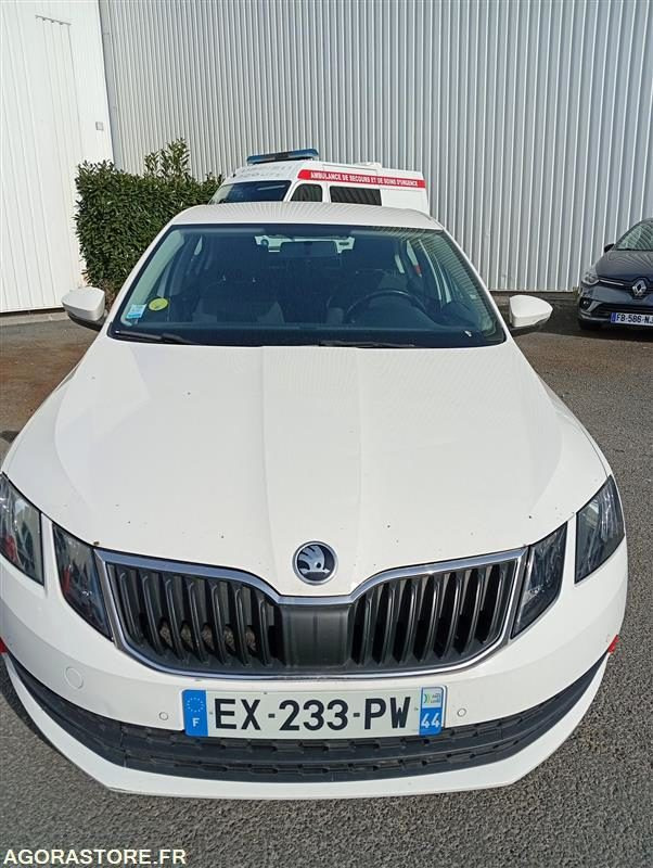 EX-233-PW - Non Roulant - SKODA OCTAVIA - VP - 427 764 Kms - Coche: foto 3 EX-233-PW - Non Roulant - SKODA OCTAVIA - VP - 427 764 Kms - Coche: foto 3
