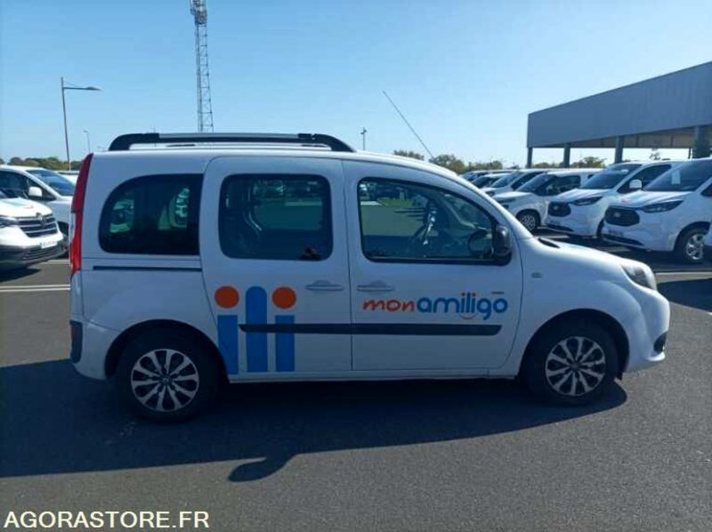 EX-801-MV - Roulant - RENAULT KANGOO - VP - 226 710 Kms - Coche: foto 4 EX-801-MV - Roulant - RENAULT KANGOO - VP - 226 710 Kms - Coche: foto 4