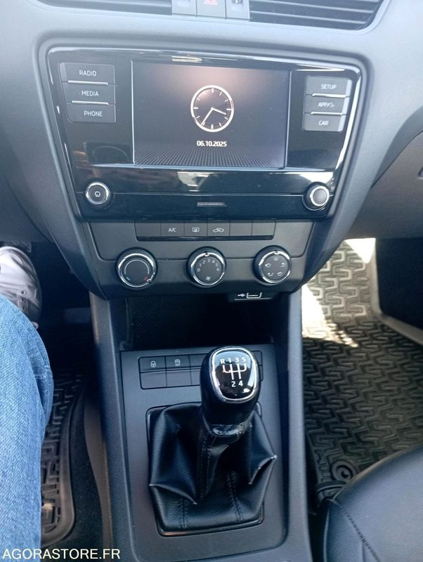 Coche EY-523-LF - Roulant - SKODA OCTAVIA - VP -  384 000 Kms: foto 7
