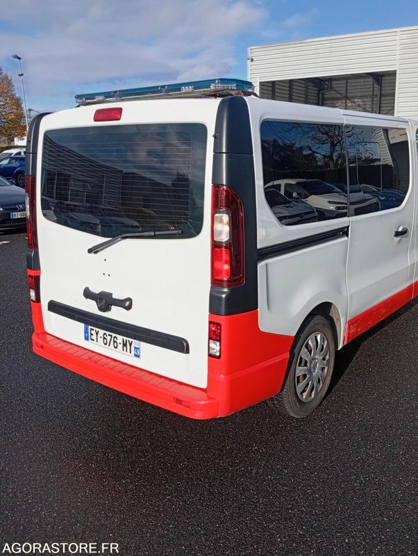 EY-676-MY - Non Roulant - RENAULT TRAFIC - VASP - 321 000 Kms - Ambulancia: foto 3 EY-676-MY - Non Roulant - RENAULT TRAFIC - VASP - 321 000 Kms - Ambulancia: foto 3