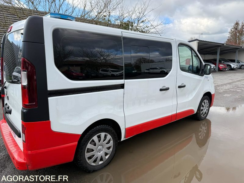 FF-676-BE - Non Roulant - RENAULT TRAFIC - VASP - 292 114 Kms - Ambulancia: foto 4 FF-676-BE - Non Roulant - RENAULT TRAFIC - VASP - 292 114 Kms - Ambulancia: foto 4