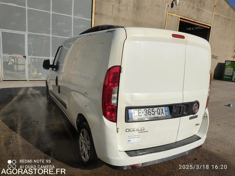 FIAT DOBLO Frigorifique - 2016 - 158691KMS - Furgoneta pequeña: foto 5 FIAT DOBLO Frigorifique - 2016 - 158691KMS - Furgoneta pequeña: foto 5