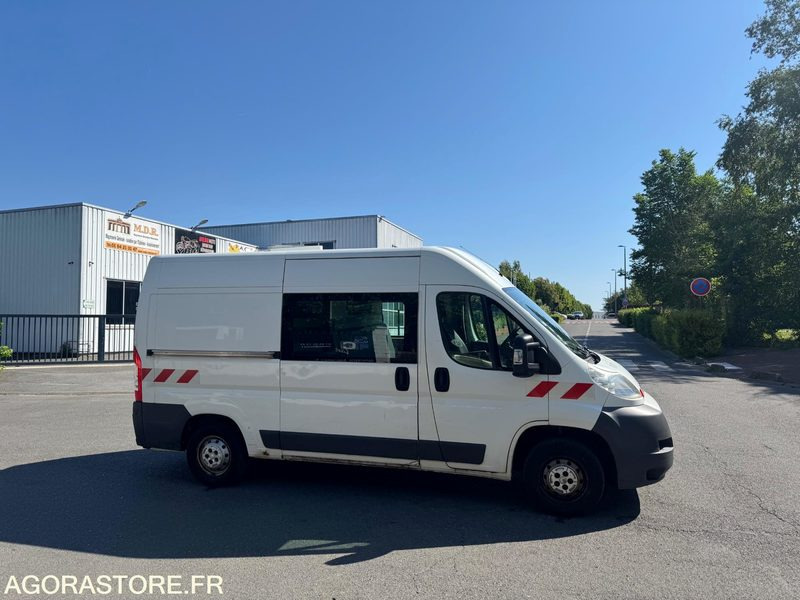 Furgón FIAT DUCATO 133 000 KM 7 PLACES: foto 6