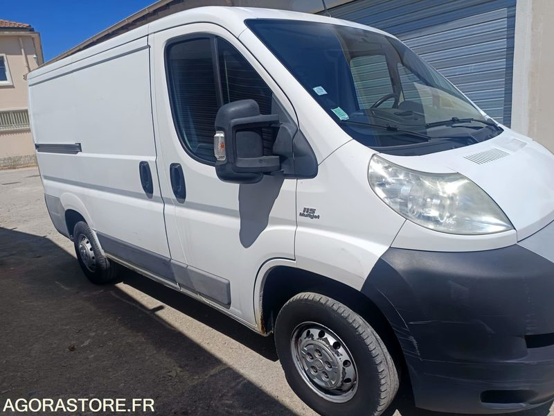 FIAT DUCATO 2.0 115CV - 2012 - 232100KMS - Furgón: foto 4 FIAT DUCATO 2.0 115CV - 2012 - 232100KMS - Furgón: foto 4