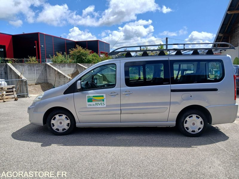 FIAT SCUDO PANORAMA - 9 places - Minibús, Furgoneta de pasajeros: foto 1 FIAT SCUDO PANORAMA - 9 places - Minibús, Furgoneta de pasajeros: foto 1