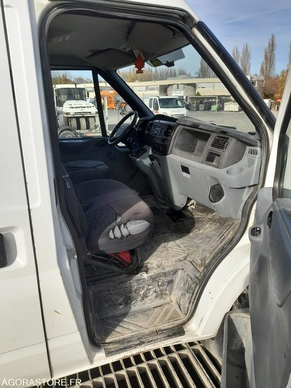 FORD TRANSIT - 2012 - 293320 KM - Furgón: foto 5 FORD TRANSIT - 2012 - 293320 KM - Furgón: foto 5