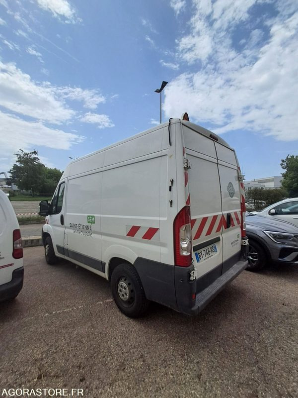 Fiat Ducato BY-748-HS - Furgoneta pequeña: foto 3 Fiat Ducato BY-748-HS - Furgoneta pequeña: foto 3