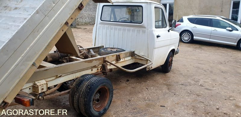 Ford mk2 Benne hydraulique en alu - Volquete furgoneta: foto 5 Ford mk2 Benne hydraulique en alu - Volquete furgoneta: foto 5