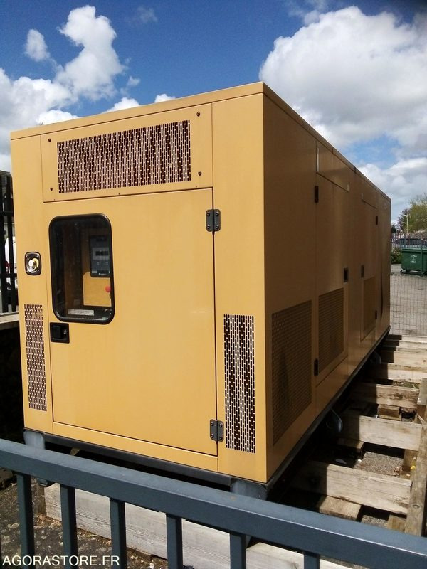 GROUPE ELECTROGENE Caterpillar Olympian 550.2 - Generador industriale: foto 2 GROUPE ELECTROGENE Caterpillar Olympian 550.2 - Generador industriale: foto 2