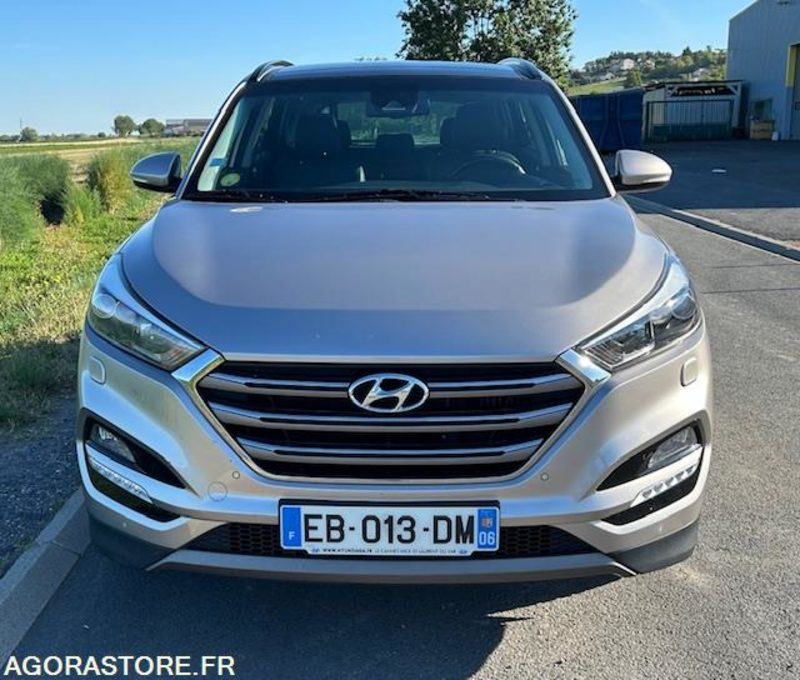 HYUNDAI TUCSON III 1.7 CRDI 141 CH EXECUTIVE 2WD DCT-7 - 2016 - 141 950 kms - SUV/ Todoterreno: foto 2 HYUNDAI TUCSON III 1.7 CRDI 141 CH EXECUTIVE 2WD DCT-7 - 2016 - 141 950 kms - SUV/ Todoterreno: foto 2