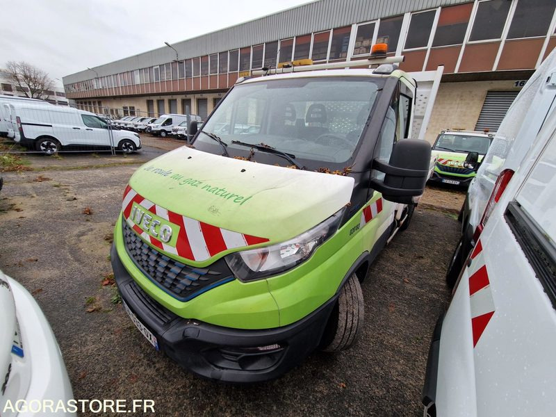 IVECO 35S14N BENNE BASCULANTE + GRUE - 2021/ 51912 KM (GA533QX) - Volquete furgoneta: foto 1 IVECO 35S14N BENNE BASCULANTE + GRUE - 2021/ 51912 KM (GA533QX) - Volquete furgoneta: foto 1