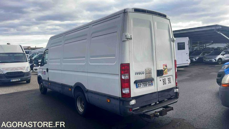 IVECO | DAILY | 2010 | 82193KM - Furgón: foto 4 IVECO | DAILY | 2010 | 82193KM - Furgón: foto 4