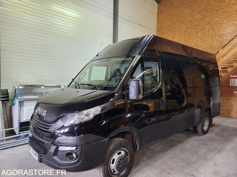 IVECO DAILY 35C21- 2017 / 170000 KM - Furgón: foto 2 IVECO DAILY 35C21- 2017 / 170000 KM - Furgón: foto 2