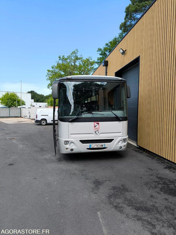 IVECO IRISBUS - 2005 - 486899km - 63 places - Autobús escolar: foto 2 IVECO IRISBUS - 2005 - 486899km - 63 places - Autobús escolar: foto 2