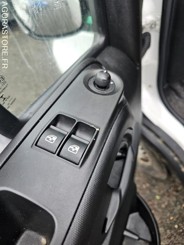 Furgón Iveco daily 35S14 - 2022 - 8815 Kms: foto 12 Furgón Iveco daily 35S14 - 2022 - 8815 Kms: foto 12