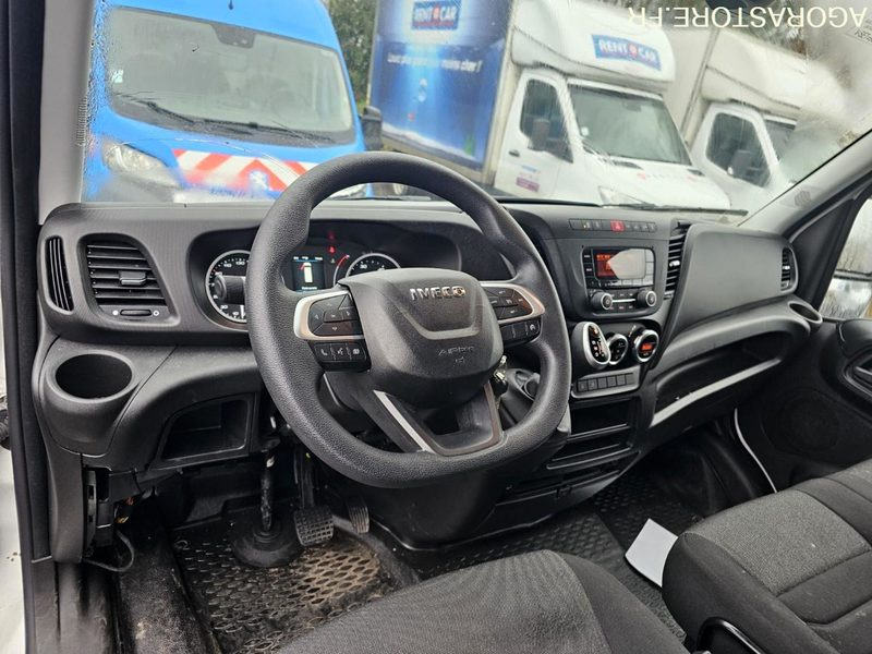 Furgón Iveco daily 35S14 - 2022 - 8815 Kms: foto 6 Furgón Iveco daily 35S14 - 2022 - 8815 Kms: foto 6
