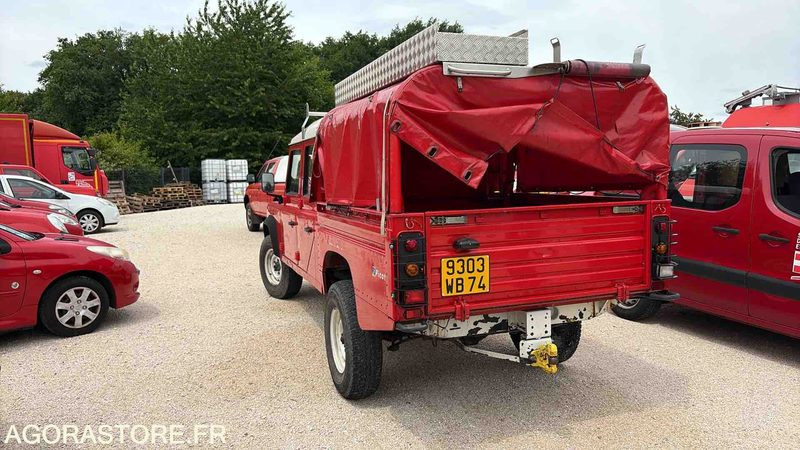 LAND ROVER - DÉFENDER 130 - 1998 - 22 225 Kms 9303 WB 74 - SUV/ Todoterreno: foto 4 LAND ROVER - DÉFENDER 130 - 1998 - 22 225 Kms 9303 WB 74 - SUV/ Todoterreno: foto 4