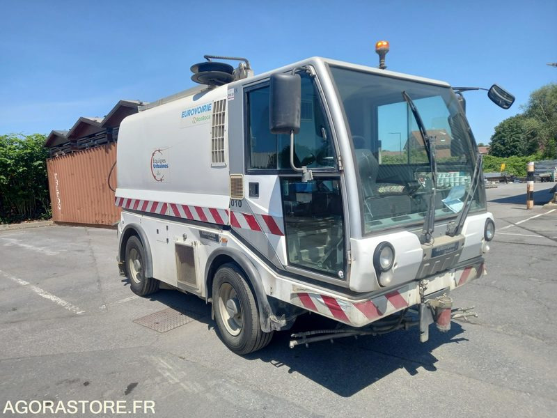 Laveuse BUCHER City Lave 5000 - Barredora vial: foto 3 Laveuse BUCHER City Lave 5000 - Barredora vial: foto 3