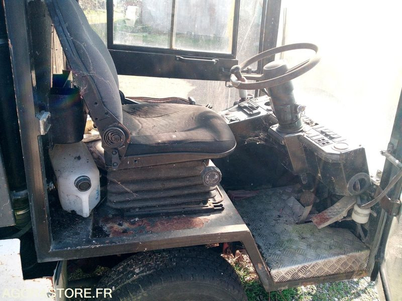 Laveuse de voirie Boshung - Barredora vial: foto 4 Laveuse de voirie Boshung - Barredora vial: foto 4