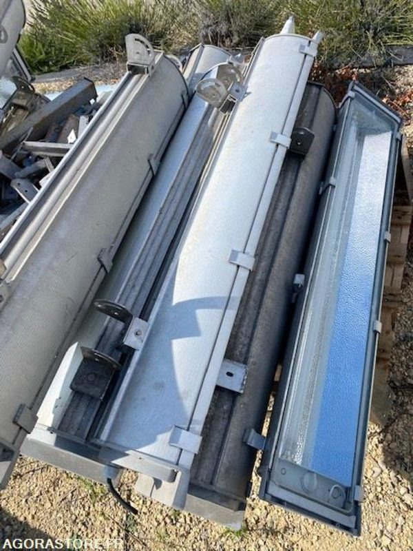 Luminaires urbains et d’éclairage public - Herramienta/ Equipo: foto 1 Luminaires urbains et d’éclairage public - Herramienta/ Equipo: foto 1