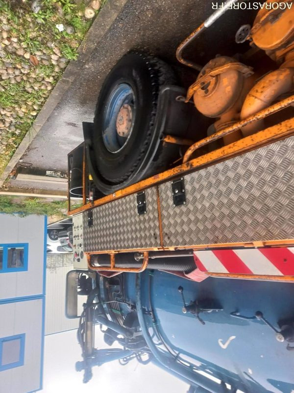 MERCEDES 1922 HUWER 1993 (922674Km) NON ROULANT EXPORT UNIQUEMENT - Limpieza de alcantarillado: foto 4 MERCEDES 1922 HUWER 1993 (922674Km) NON ROULANT EXPORT UNIQUEMENT - Limpieza de alcantarillado: foto 4