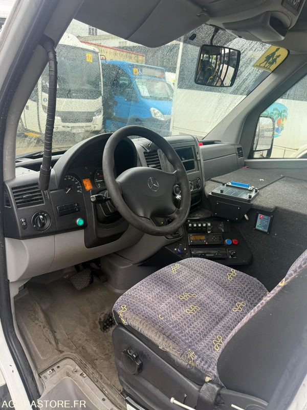 MERCEDES SPRINTER PMR - 2014 - 685 419km - Autobús urbano: foto 5 MERCEDES SPRINTER PMR - 2014 - 685 419km - Autobús urbano: foto 5