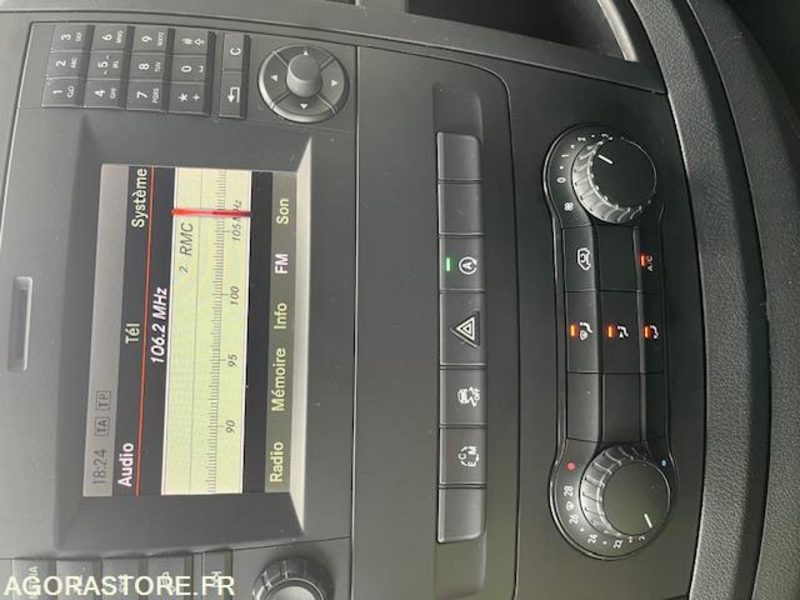 MERCEDES VITO MIXTO 119 CDI LONG 4X4 7G-TRONIC 6 PLACES - Furgón: foto 3 MERCEDES VITO MIXTO 119 CDI LONG 4X4 7G-TRONIC 6 PLACES - Furgón: foto 3