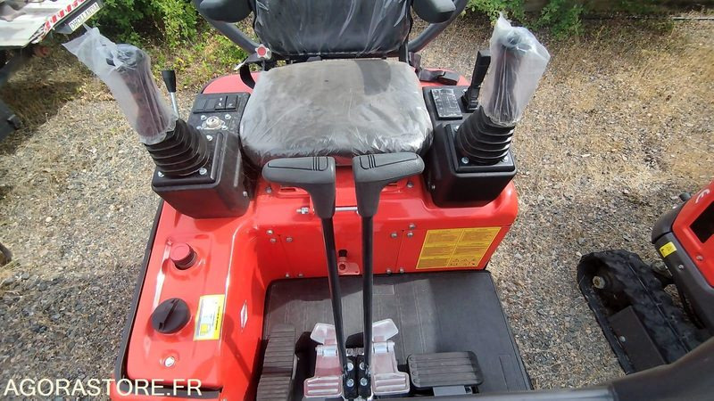 MINI-PELLE MOTEUR KUBOTA - HUAYEE HY20 - Excavadora: foto 4 MINI-PELLE MOTEUR KUBOTA - HUAYEE HY20 - Excavadora: foto 4