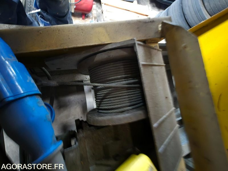 MONTE MATERIEUX ELECTRIQUE 8 METRES - Herramienta/ Equipo: foto 5 MONTE MATERIEUX ELECTRIQUE 8 METRES - Herramienta/ Equipo: foto 5