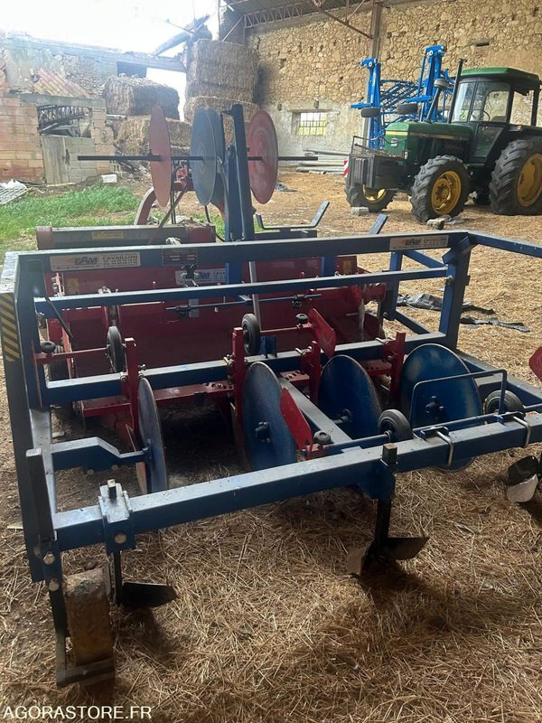 Enfouisseuse/butteuse massano type rotostone RSC185 GCB DID - Maquinaria agrícola: foto 3 Enfouisseuse/butteuse massano type rotostone RSC185 GCB DID - Maquinaria agrícola: foto 3